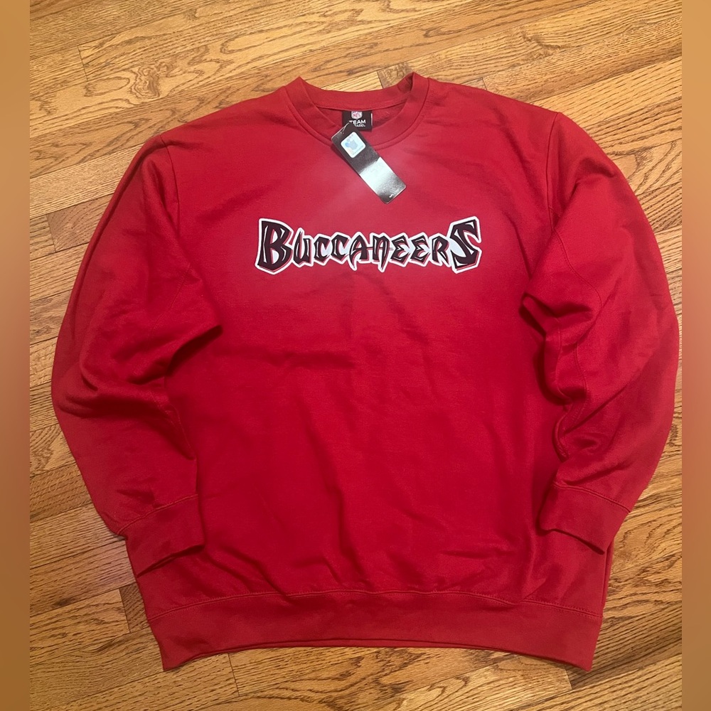 Vintage Tampa Bay Buccaneers Crewneck Sweatshirt Red NFL Football XL NWT